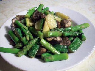 Marinated Mushroom and Asparagus Warm Salad